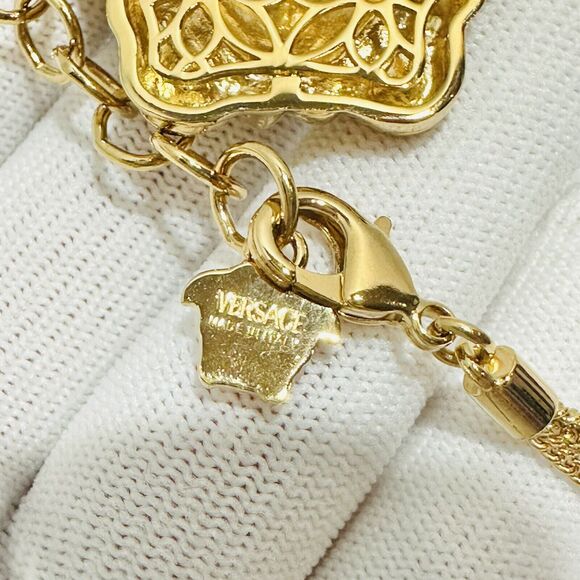 NIB Versace Medusa Head Pendant Gold Tone Triple Multi Chain Necklace $750 - Picture 8 of 11
